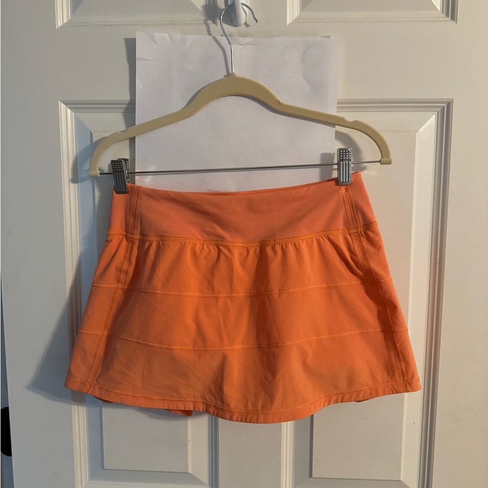 Lululemon pace rival skirt, light orange, size 4, MAKE AN OFFER!!